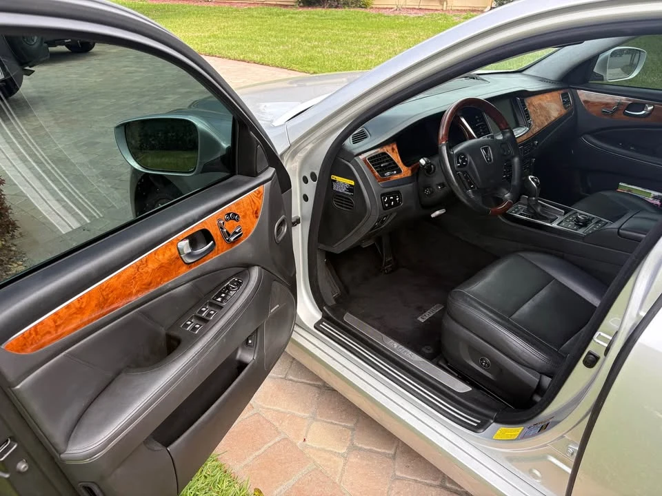 2014 Hyundai Equus - Image 5 of 14