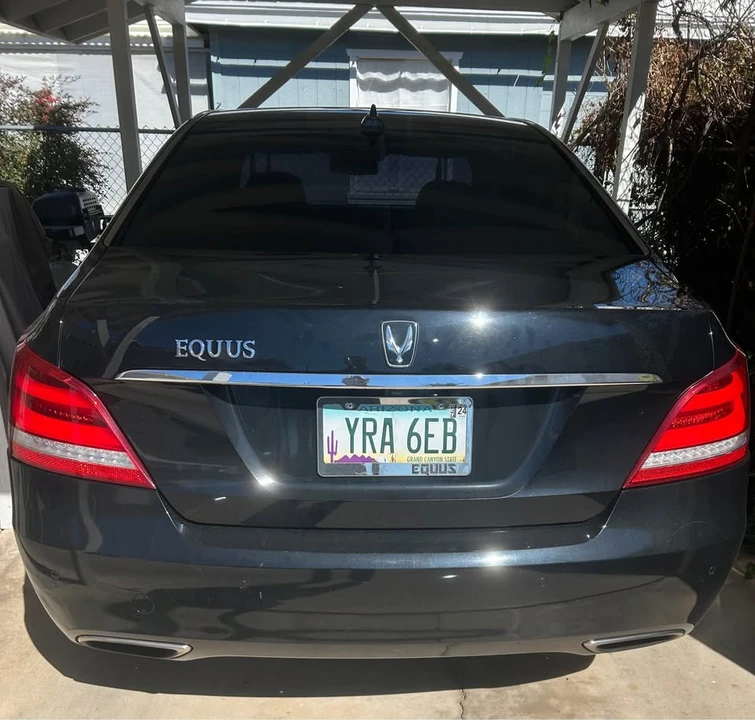 2014 Hyundai Equus - Image 4 of 4