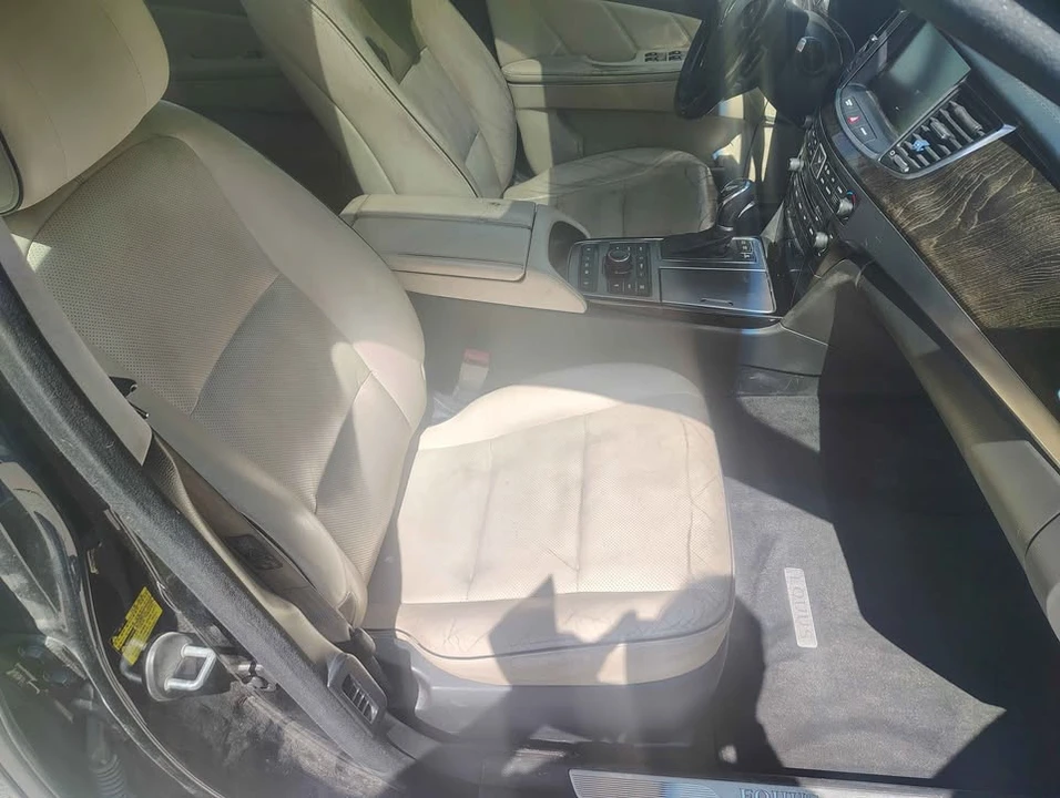 2014 Hyundai Equus - Image 6 of 11