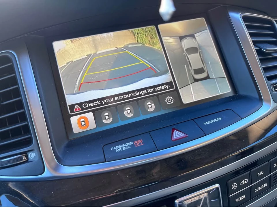 2014 Hyundai Equus - Image 16 of 20