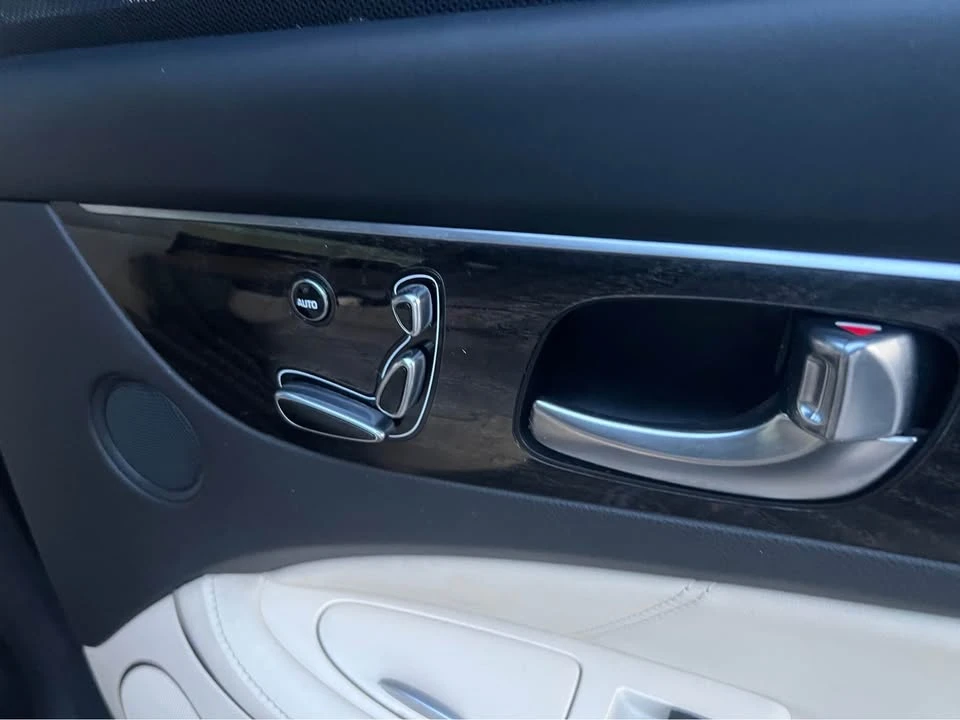 2014 Hyundai Equus - Image 7 of 20