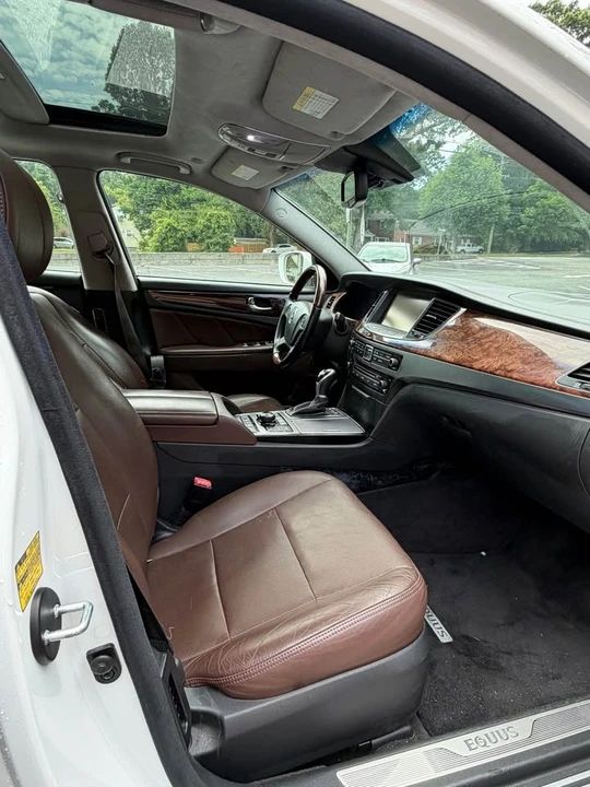 2014 Hyundai Equus - Image 8 of 17