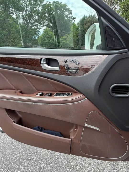 2014 Hyundai Equus - Image 16 of 17