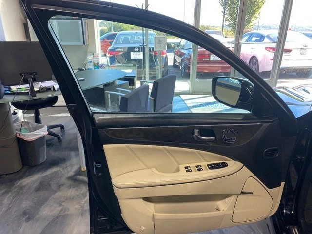 2014 Hyundai Equus - Image 12 of 20