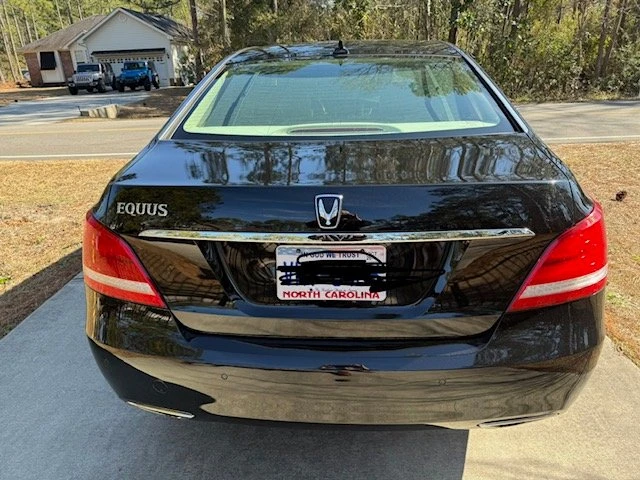 2014 Hyundai Equus - Image 2 of 10
