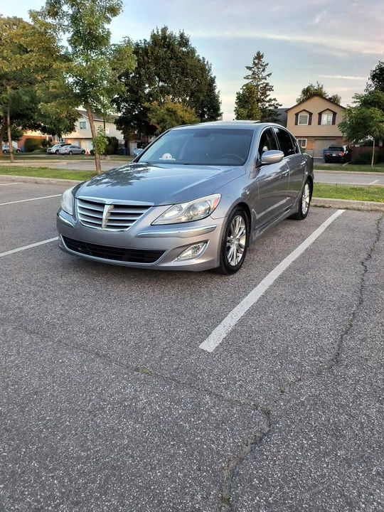 2014 Hyundai Genesis - Image 5 of 5