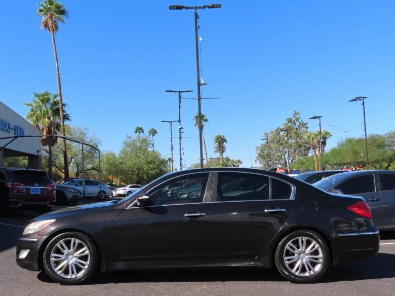 2014 Hyundai Genesis - Image 5 of 18