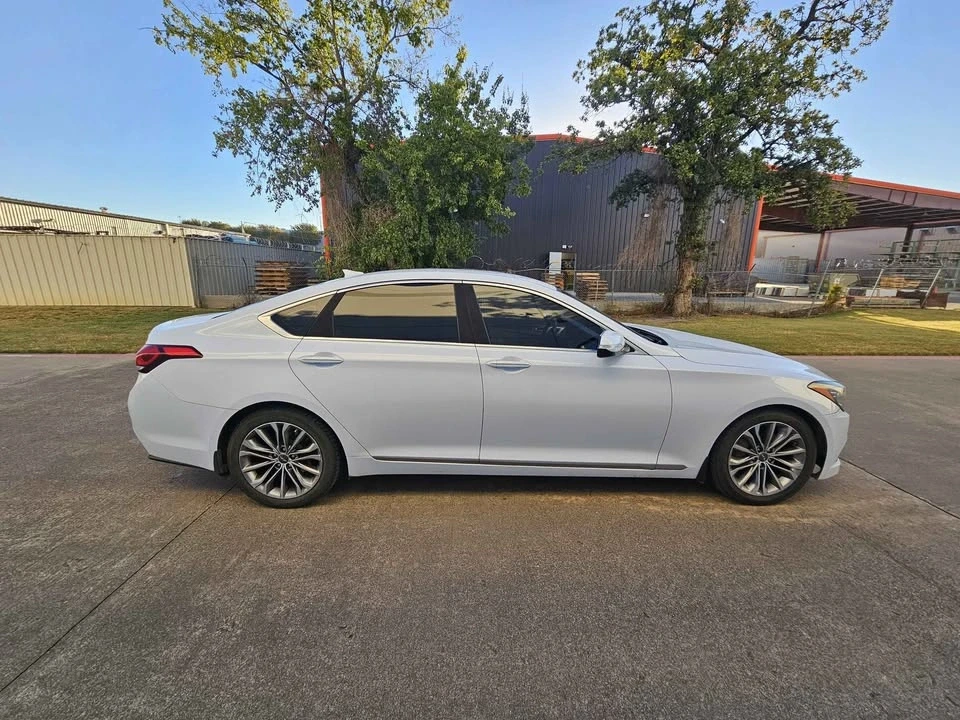 2014 Hyundai Genesis - Image 6 of 16