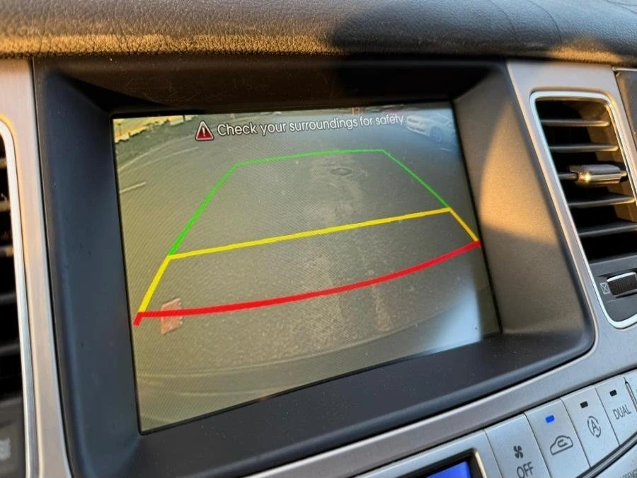 2014 Hyundai Genesis - Image 12 of 13