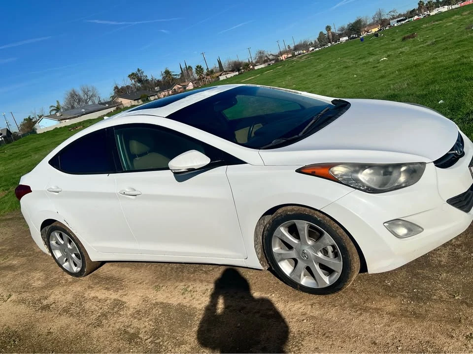 2014 Hyundai Genesis - Image 4 of 13