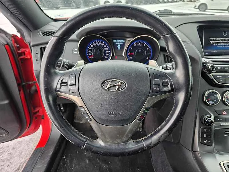 2014 Hyundai Genesis - Image 2 of 3