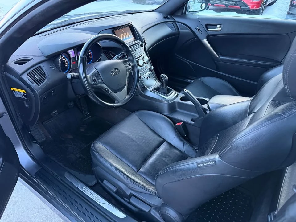 2014 Hyundai Genesis Coupe - Image 7 of 13