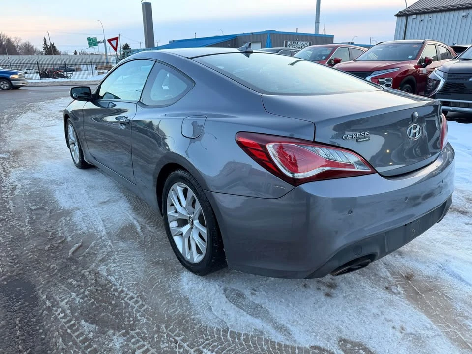 2014 Hyundai Genesis Coupe - Image 6 of 13