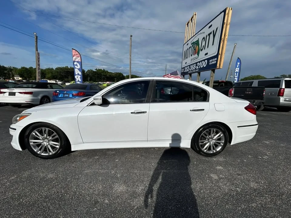 2014 Hyundai Genesis - Image 4 of 20