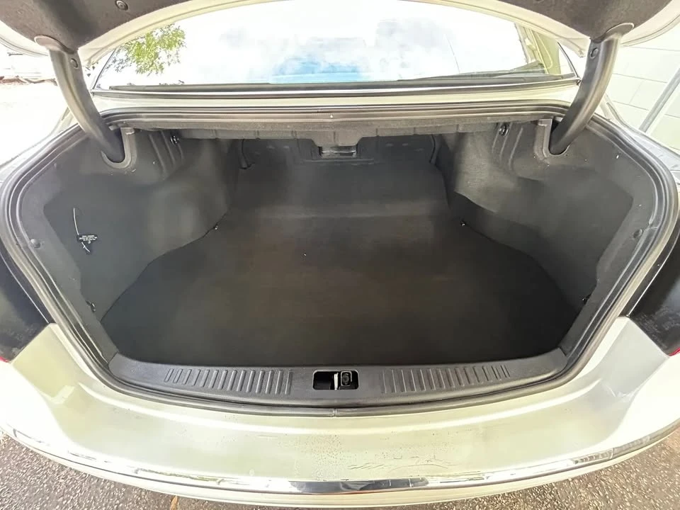 2014 Hyundai Genesis - Image 20 of 20