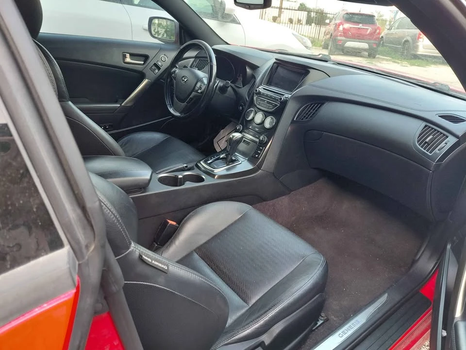 2014 Hyundai Genesis - Image 3 of 5