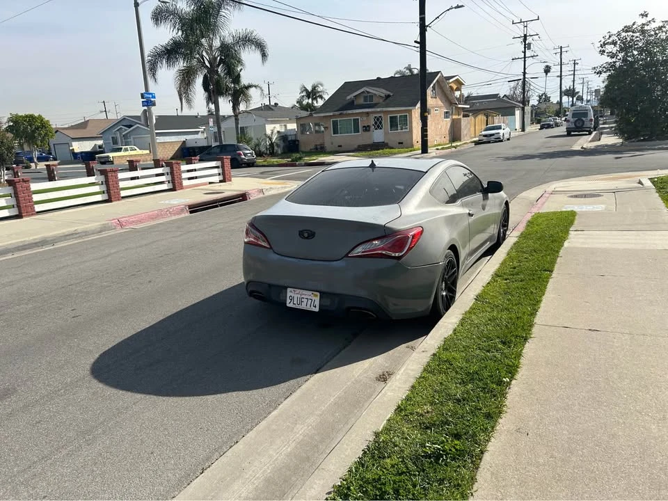 2014 Hyundai Genesis - Image 7 of 8