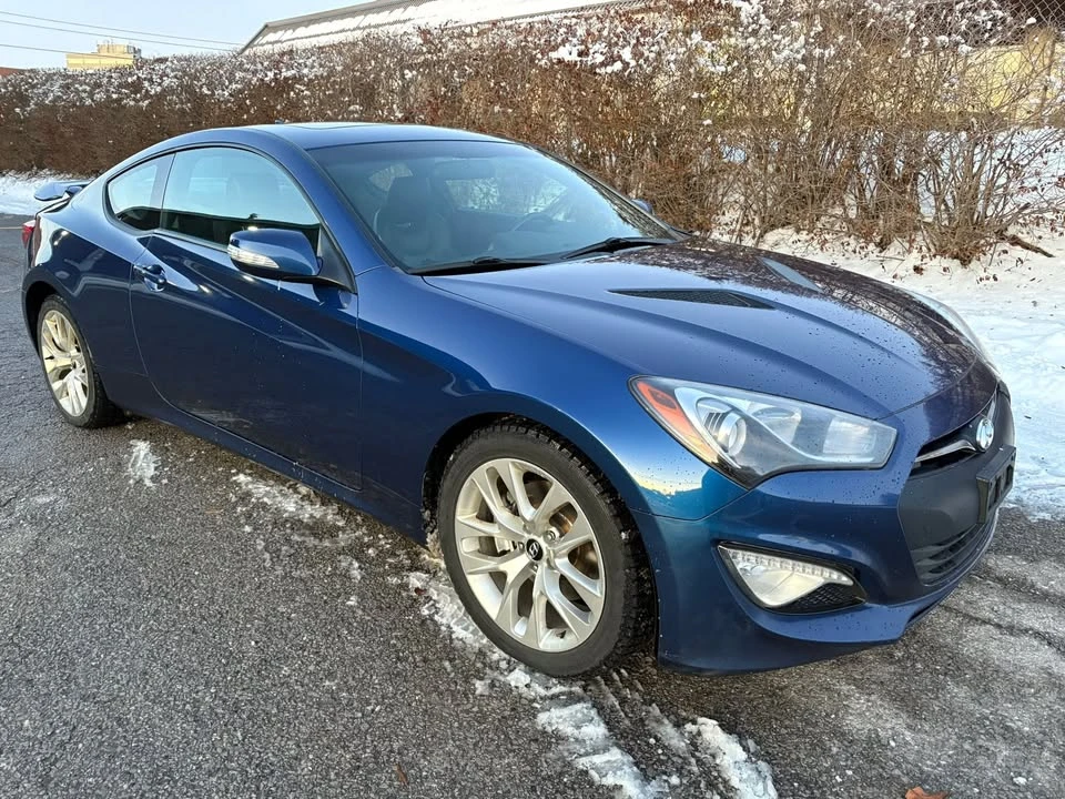 2014 Hyundai Genesis - Image 7 of 16
