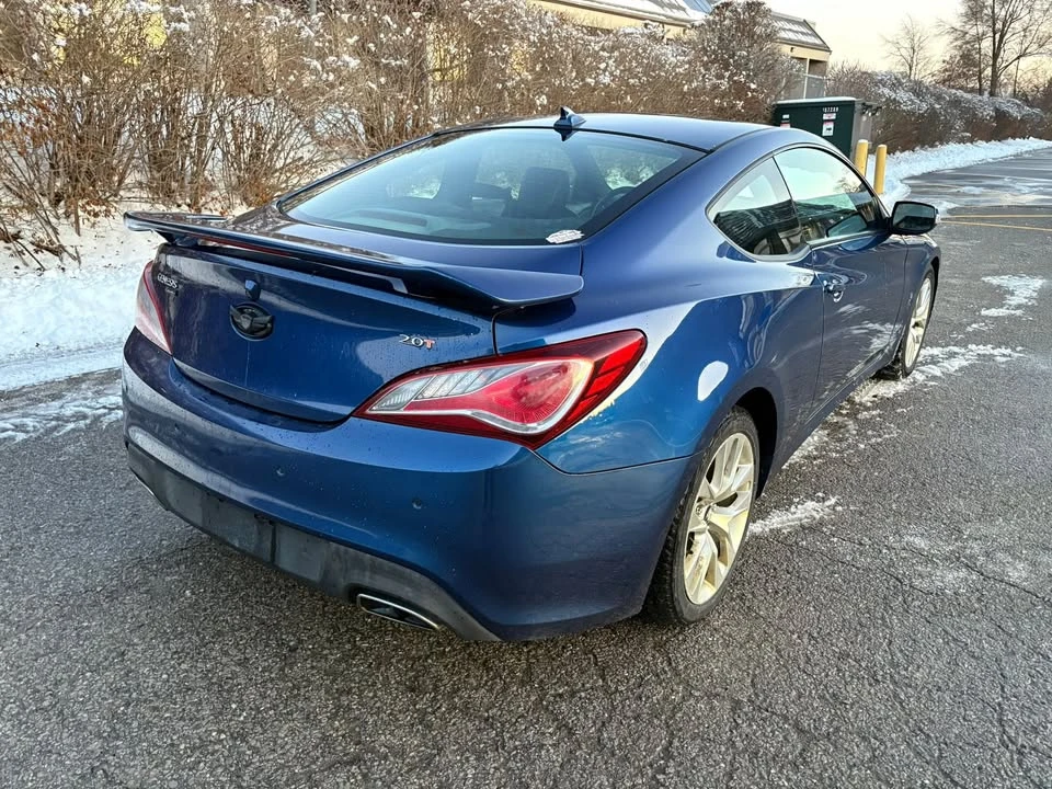 2014 Hyundai Genesis - Image 5 of 16