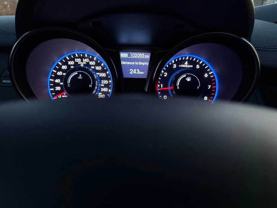 2014 Hyundai Genesis - Image 15 of 16
