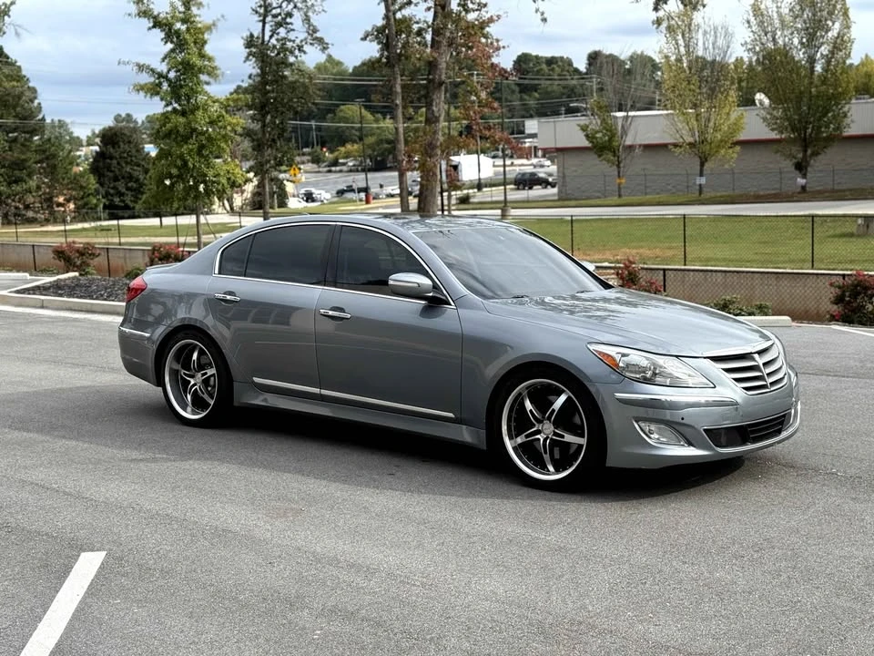 2014 Hyundai Genesis - Image 7 of 9
