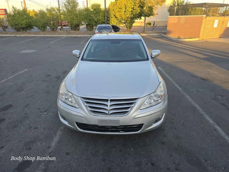 2014 Hyundai Genesis - Image 12 of 20