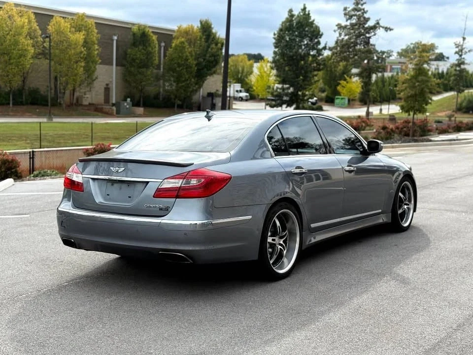2014 Hyundai Genesis - Image 4 of 4