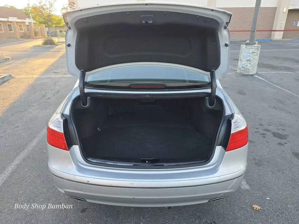 2014 Hyundai Genesis - Image 16 of 20