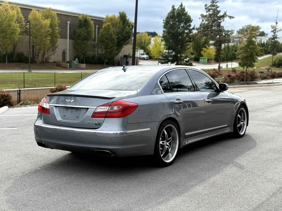 2014 Hyundai Genesis - Image 9 of 9