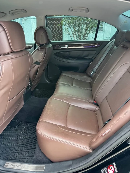 2014 Hyundai Genesis - Image 9 of 9