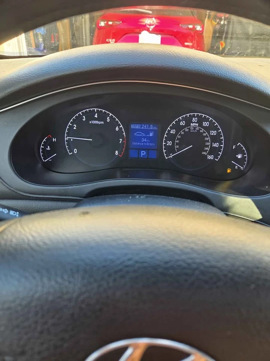 2014 Hyundai Genesis - Image 14 of 14