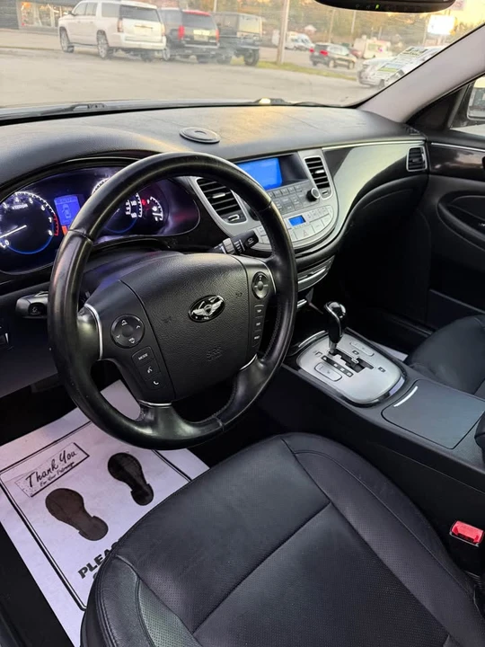2014 Hyundai Genesis - Image 13 of 13