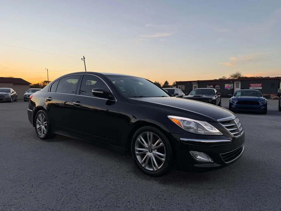 2014 Hyundai Genesis - Image 3 of 13