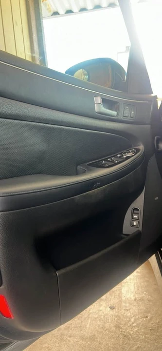 2014 Hyundai Genesis - Image 3 of 10