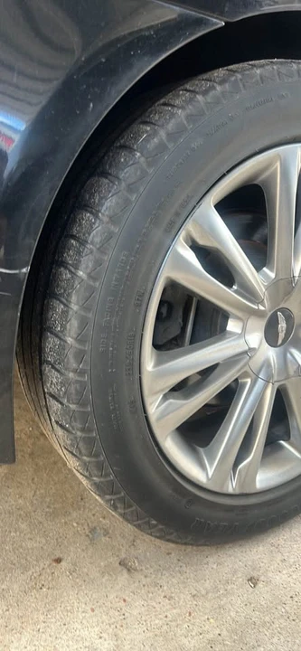 2014 Hyundai Genesis - Image 5 of 10