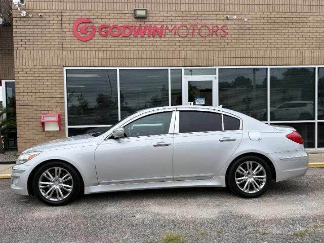 2014 Hyundai Genesis - Image 2 of 13