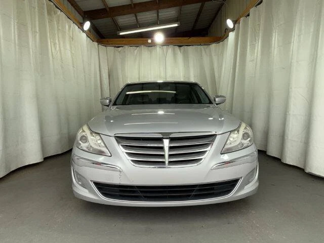 2014 Hyundai Genesis - Image 4 of 13