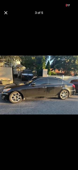 2014 Hyundai Genesis - Image 3 of 12
