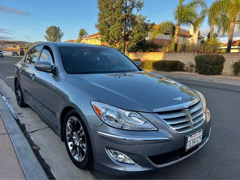 2014 Hyundai Genesis 3.8 Sedan