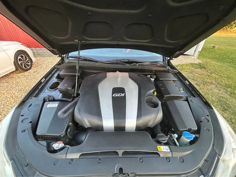 2014 Hyundai Genesis - Image 10 of 10