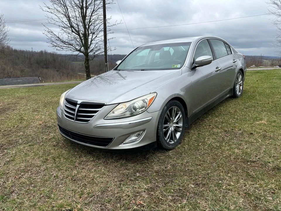 2014 Hyundai Genesis - Image 3 of 16