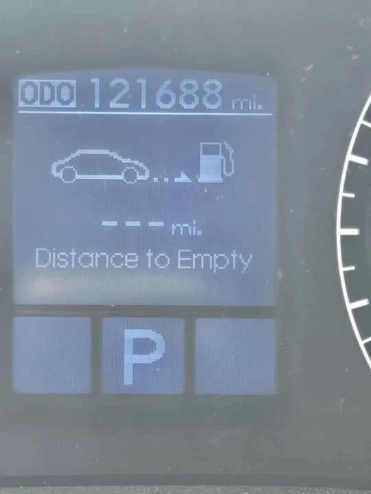 2014 Hyundai Genesis - Image 8 of 8