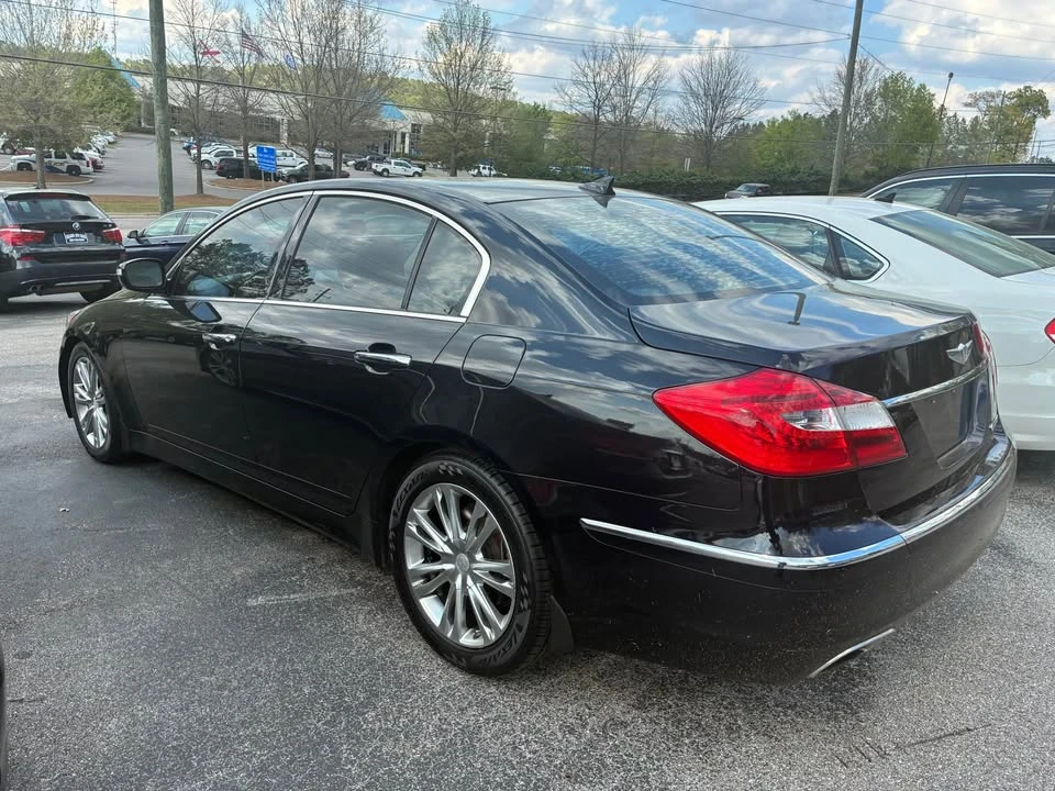 2014 Hyundai Genesis - Image 3 of 6
