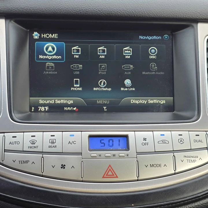 2014 Hyundai Genesis - Image 19 of 20