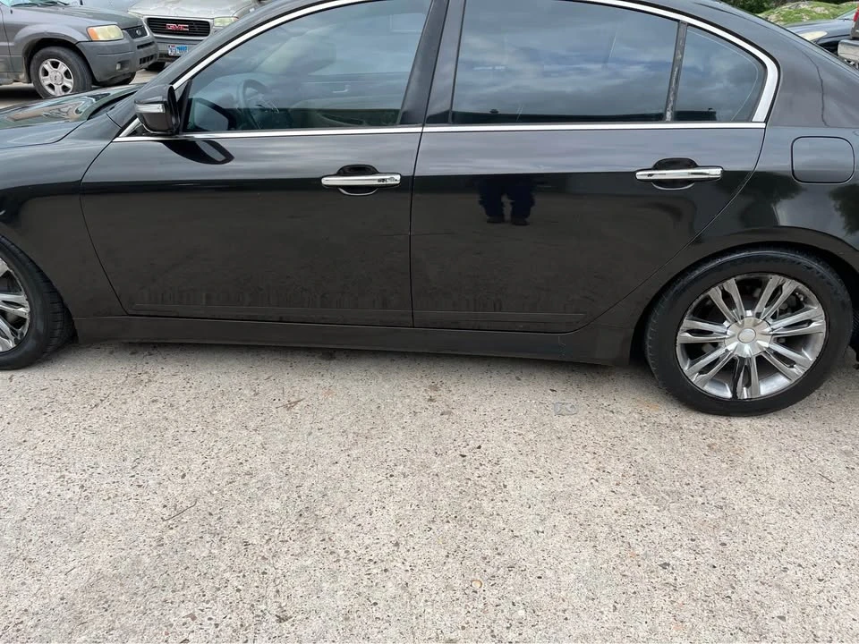 2014 Hyundai Genesis - Image 4 of 8