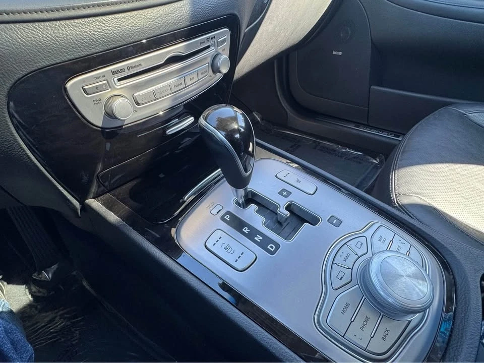 2014 Hyundai Genesis - Image 16 of 18