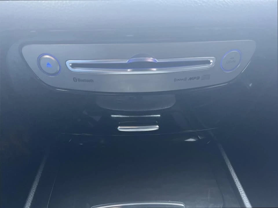 2014 Hyundai Genesis - Image 13 of 19