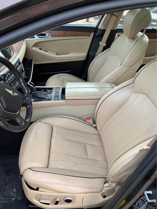 2014 Hyundai Genesis - Image 7 of 11
