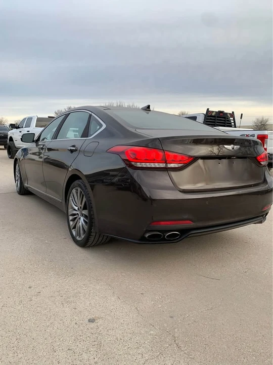 2014 Hyundai Genesis - Image 4 of 11