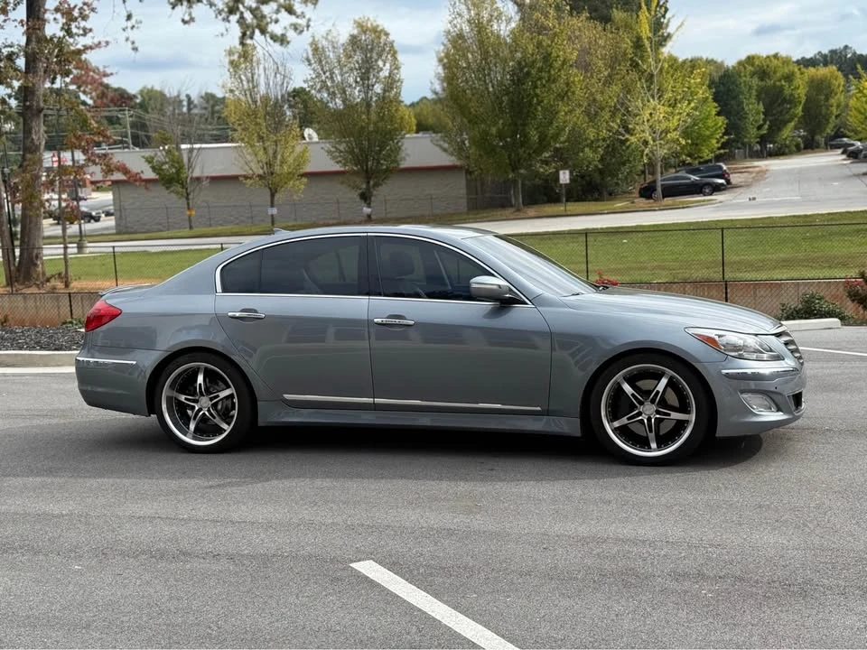 2014 Hyundai Genesis - Image 3 of 19